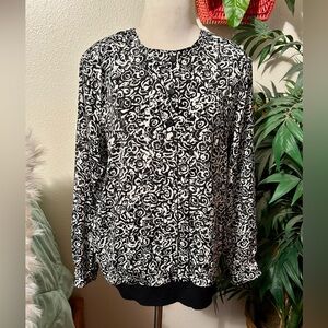 80s Vintage Size 10 Black and White Patterned Blouse